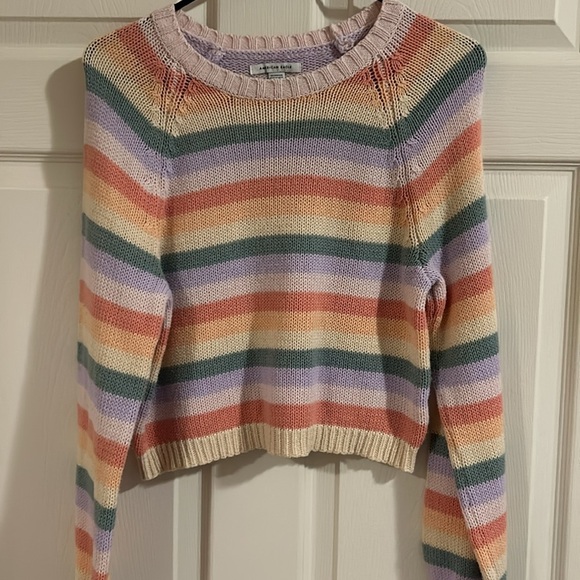 American Eagle Sweatshirt - Picture 3 of 5